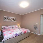 Apartman Carmen *