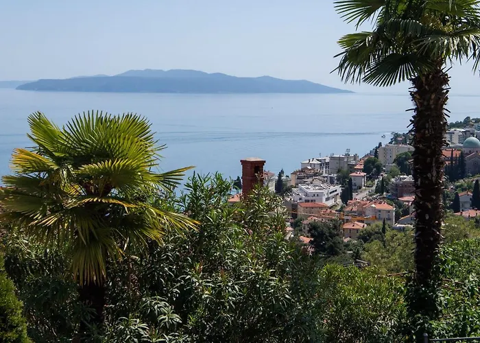 Apartman Carmen *