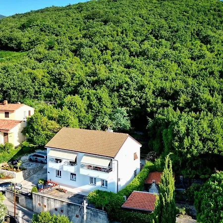 Apartment Carmen